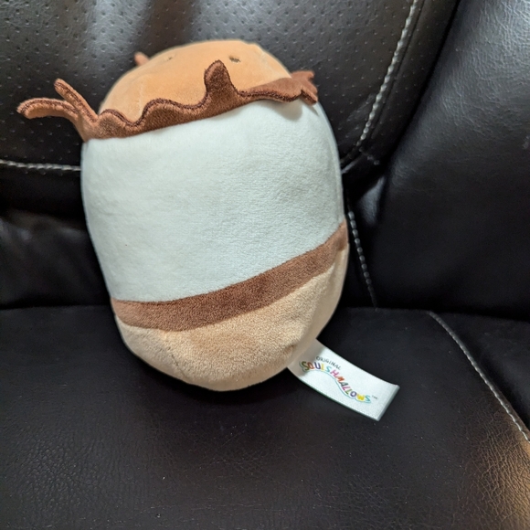 Small Carmelita the Smore’s Squishmallow. 6 inch. EUC. Kelly toy on tag also . - Picture 4 of 7